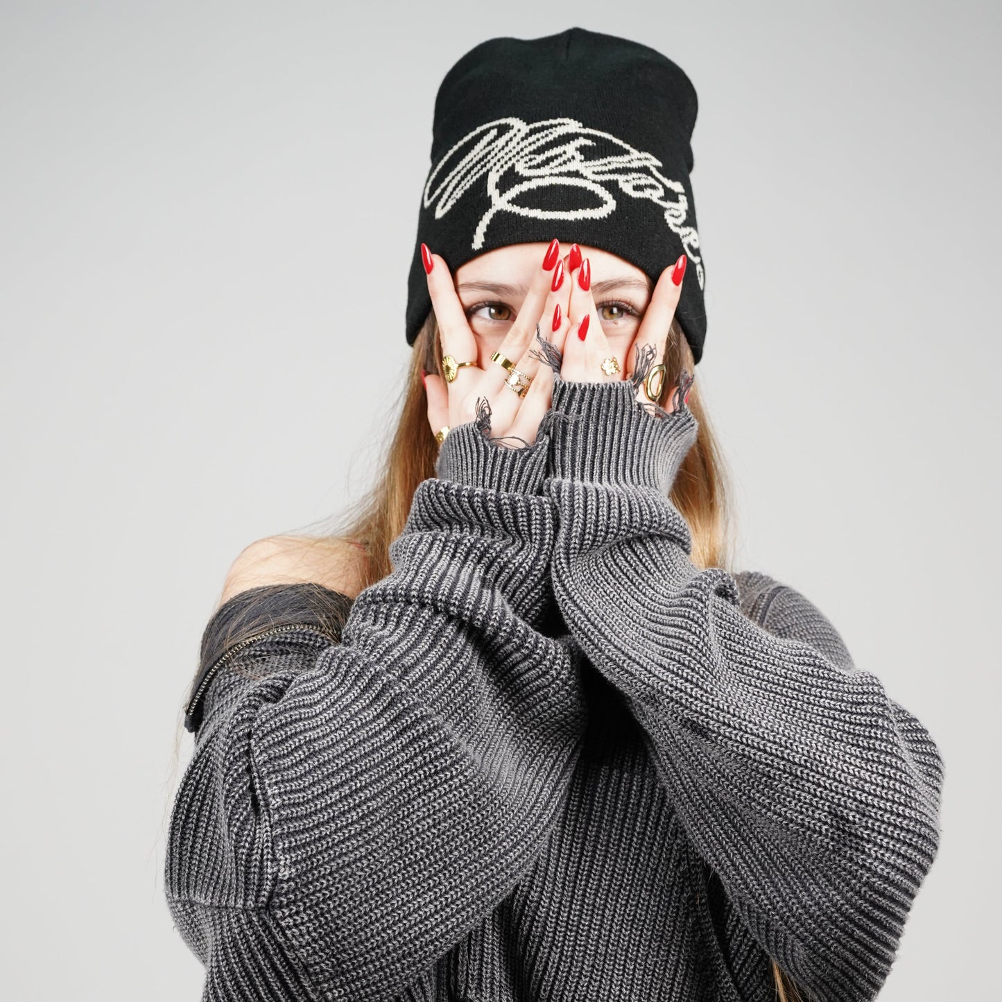 004’ HAT
